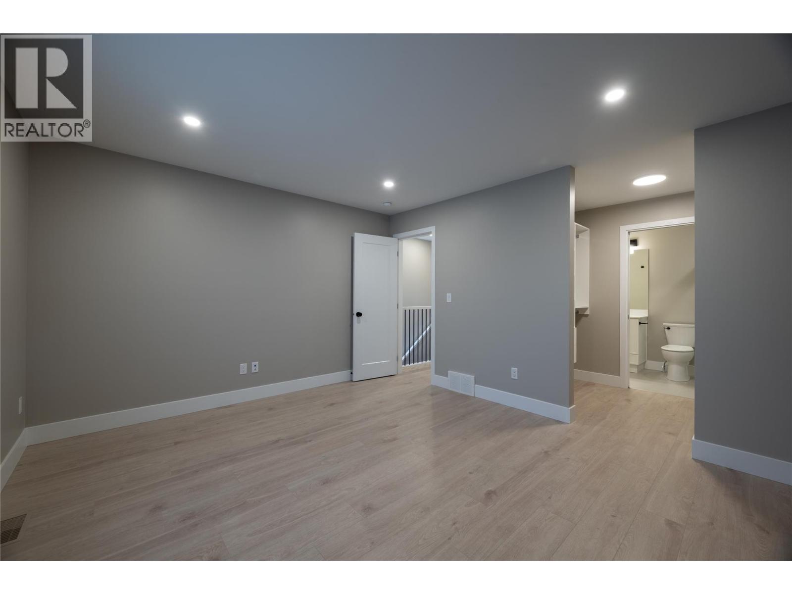 159 CHESTNUT Avenue, Kamloops