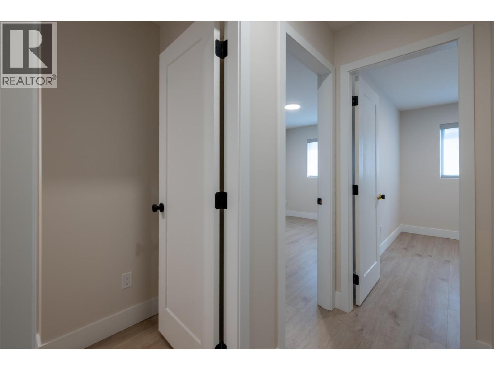 165 CHESTNUT Avenue, Kamloops