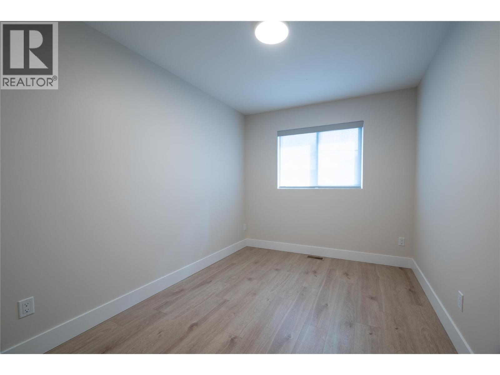 165 CHESTNUT Avenue, Kamloops