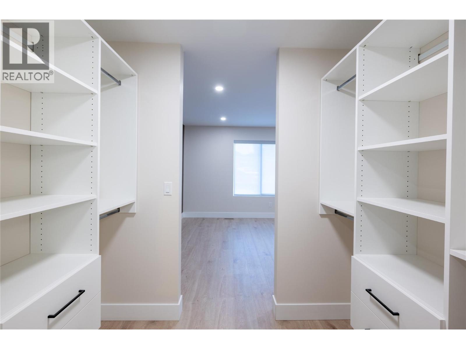 165 CHESTNUT Avenue, Kamloops