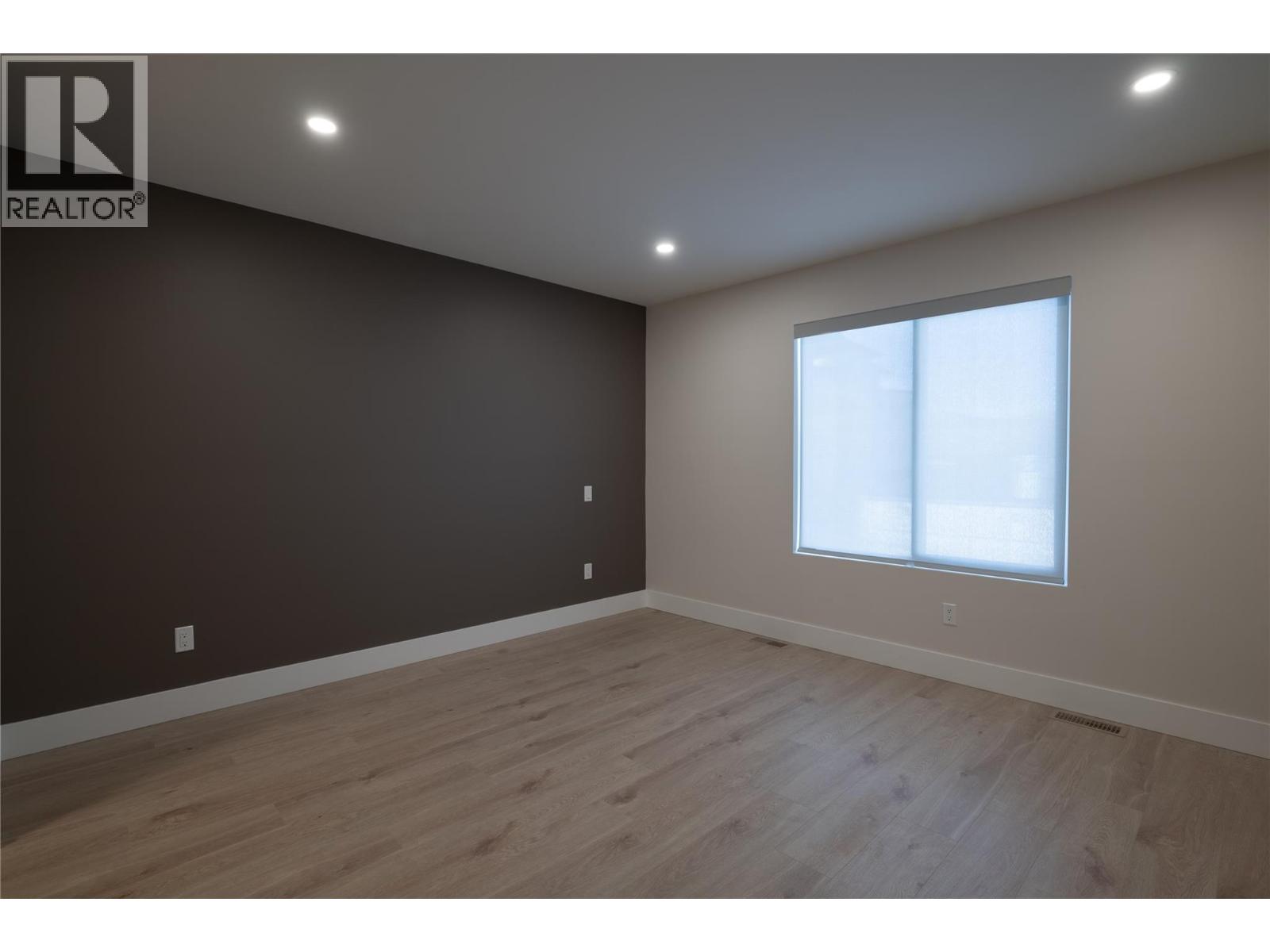 163 CHESTNUT Avenue, Kamloops