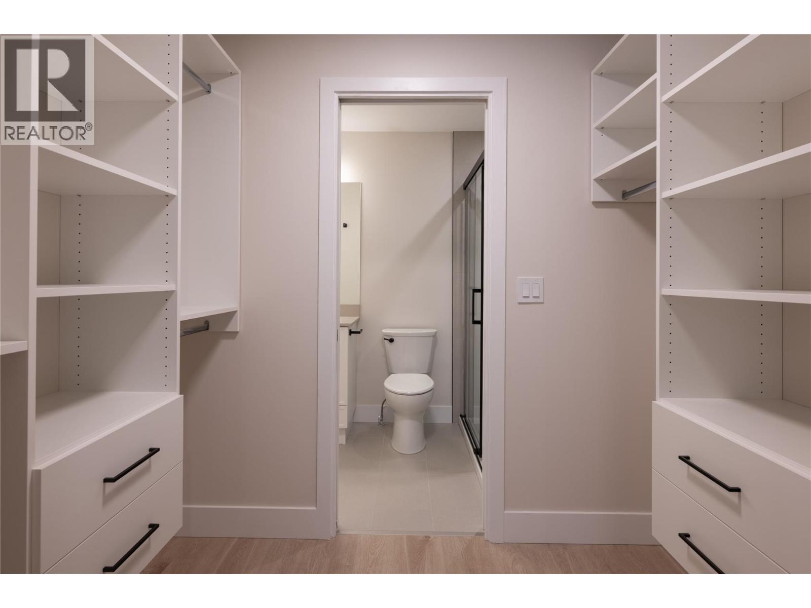 163 CHESTNUT Avenue - 22