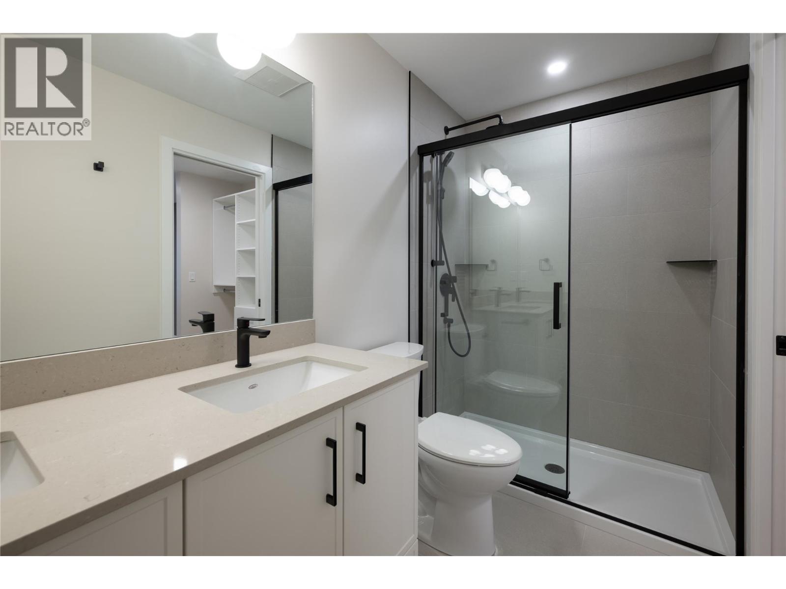 163 CHESTNUT Avenue, Kamloops