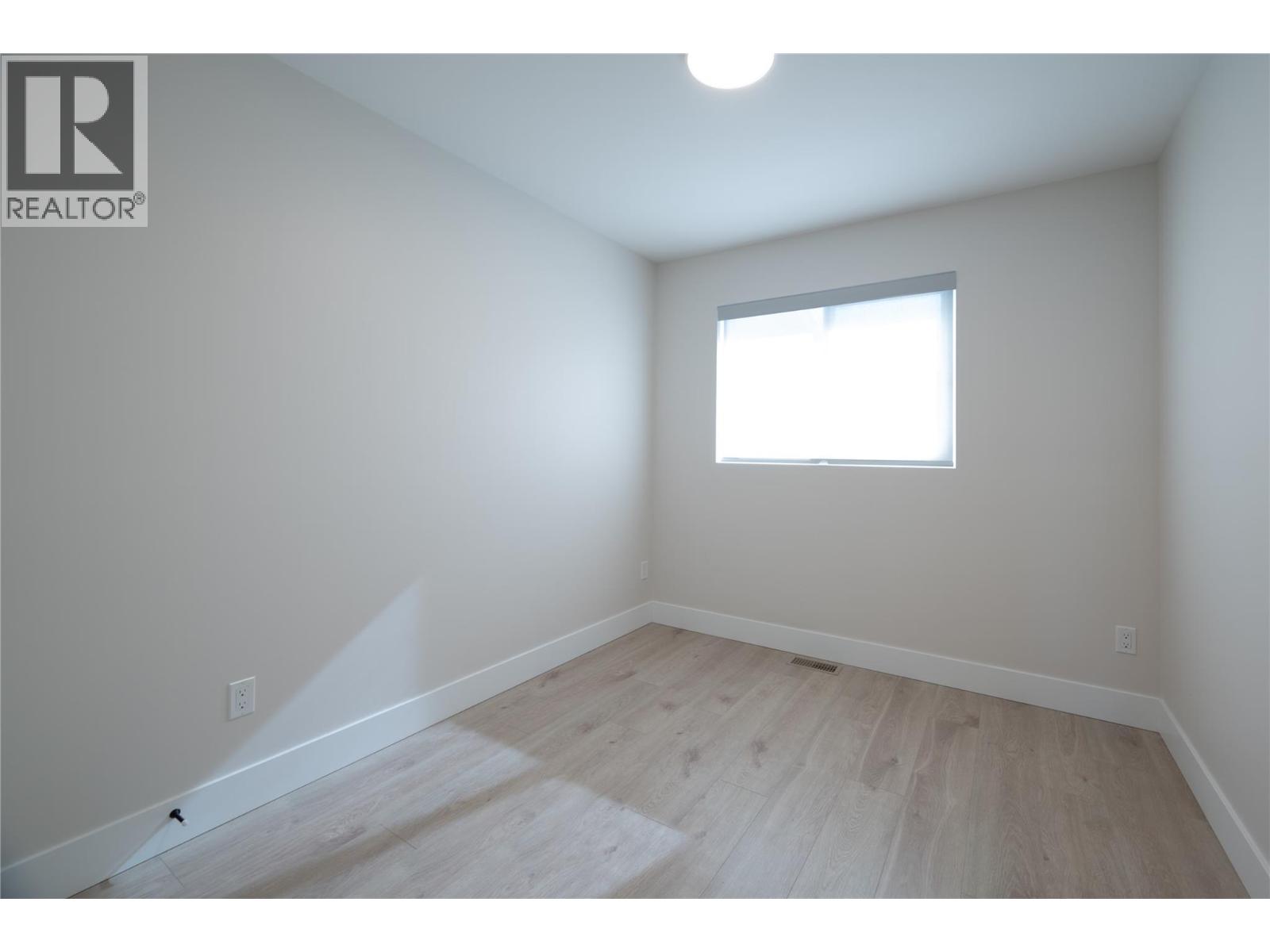 163 CHESTNUT Avenue, Kamloops