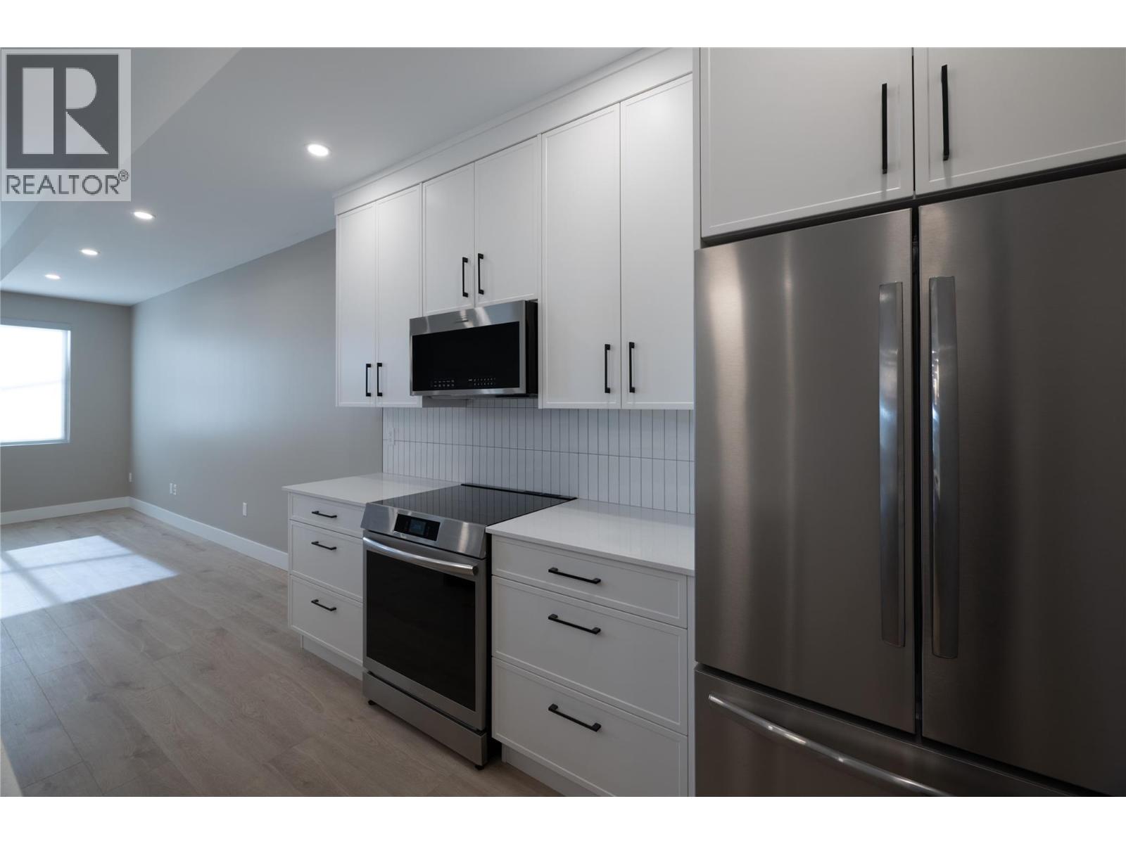 161 CHESTNUT Avenue, Kamloops