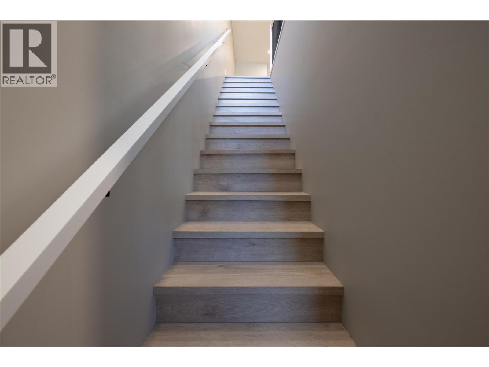 161 CHESTNUT Avenue, Kamloops