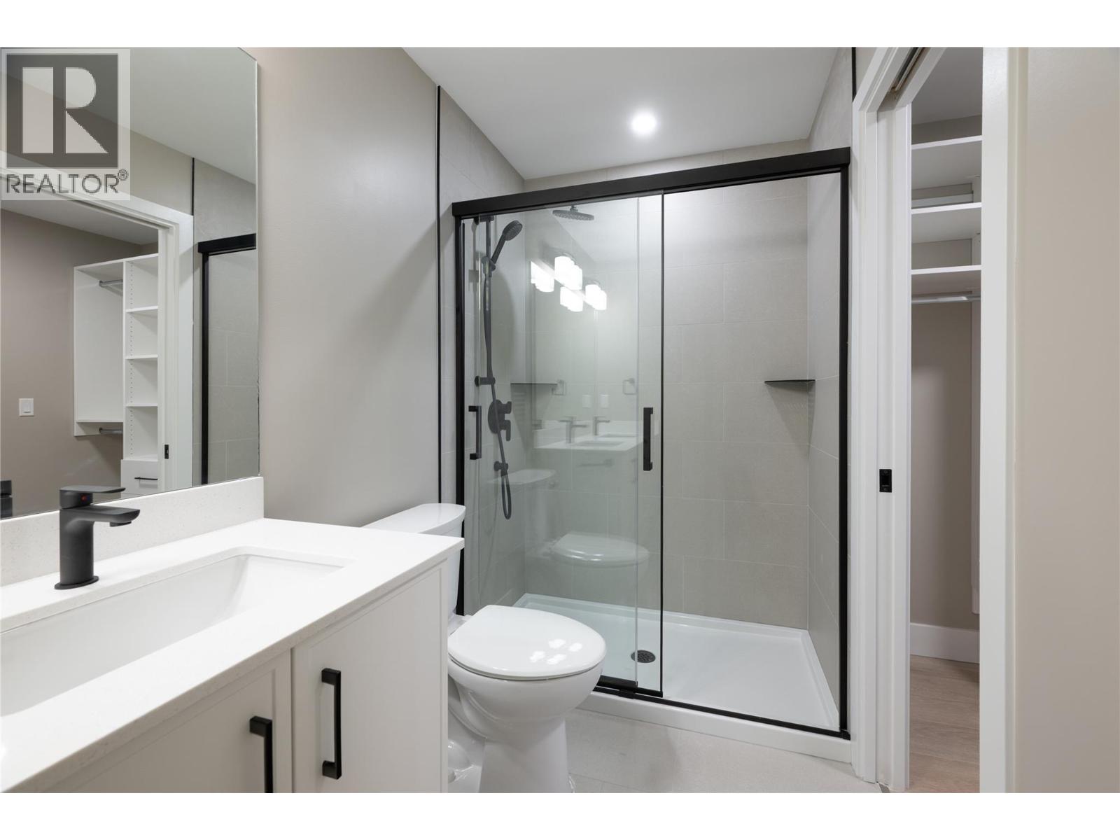 161 CHESTNUT Avenue, Kamloops