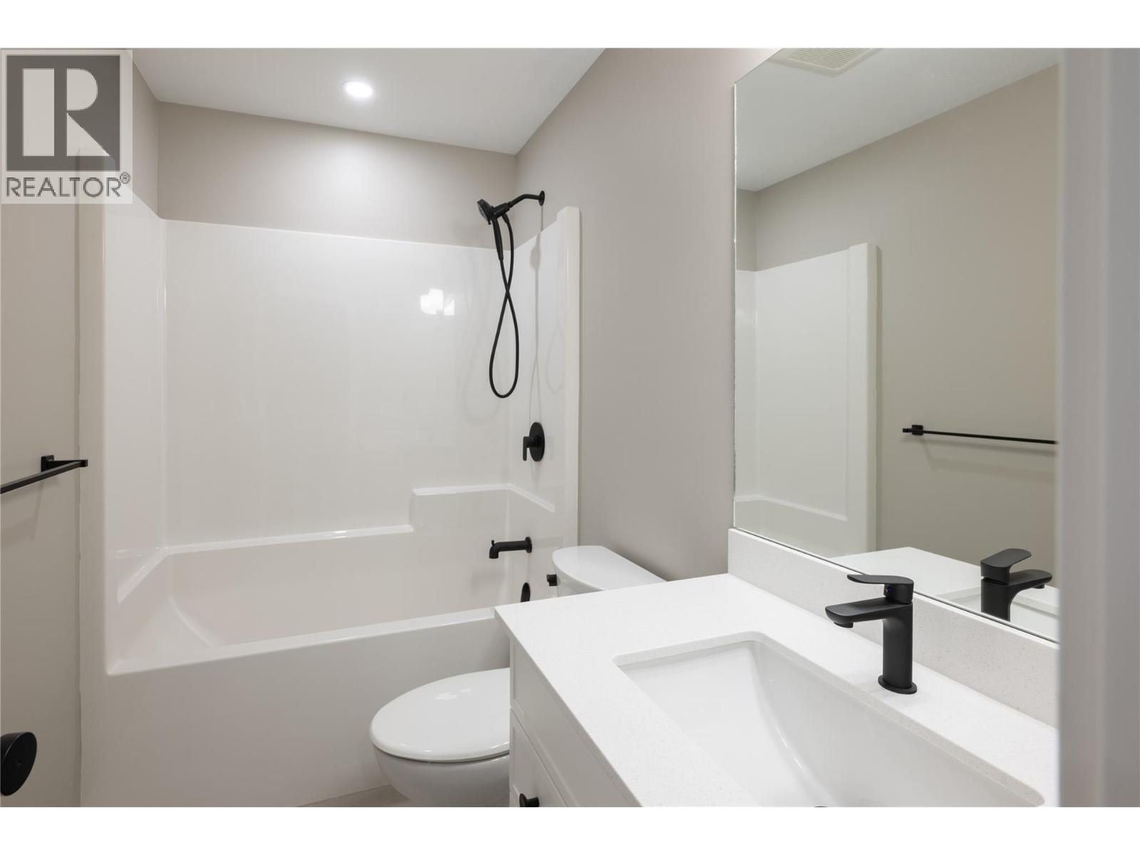 161 CHESTNUT Avenue, Kamloops