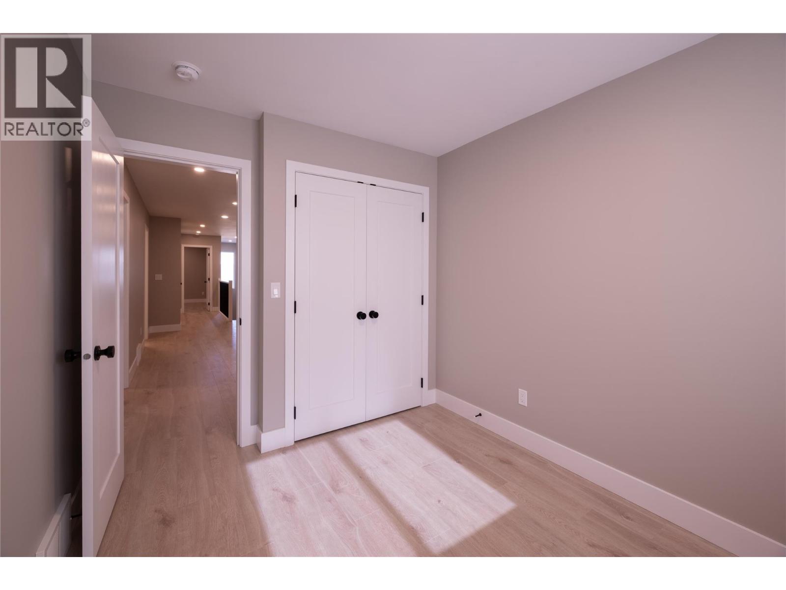 161 CHESTNUT Avenue, Kamloops