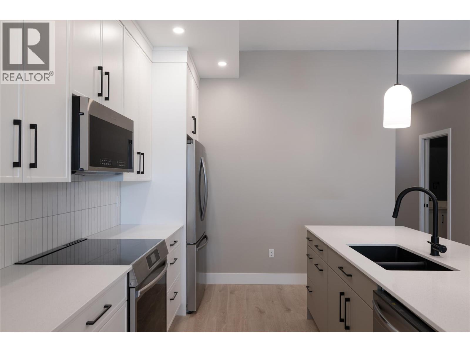 161 CHESTNUT Avenue, Kamloops