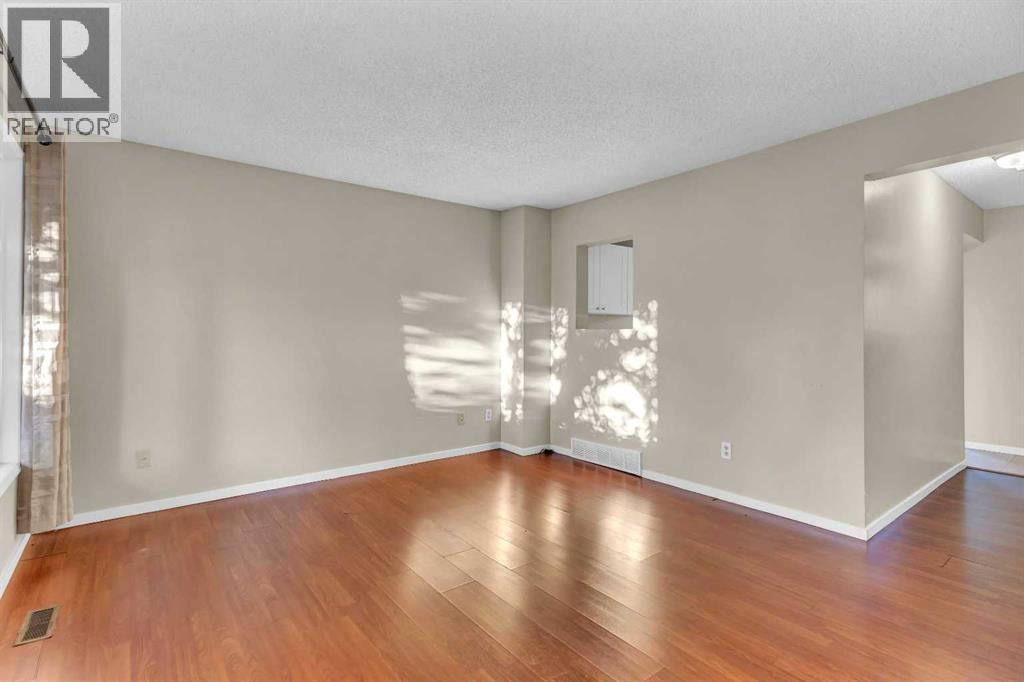 116 Shawmeadows Road SW, Calgary, Alberta