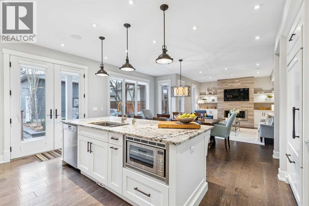 Single Family House for Sale in   Avenue SW Elboya Calgary 