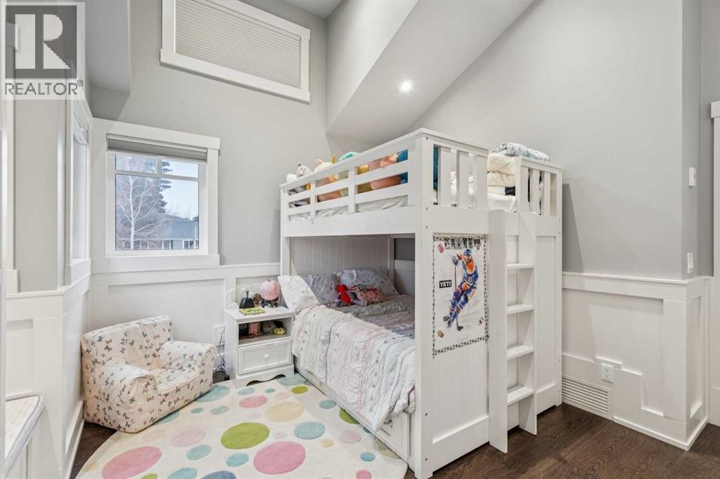 Single Family House for Sale in   Avenue SW Elboya Calgary 