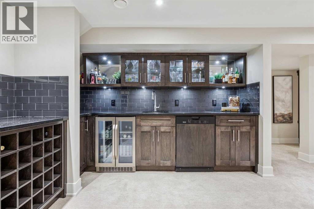 Single Family House for Sale in   Avenue SW Elboya Calgary 