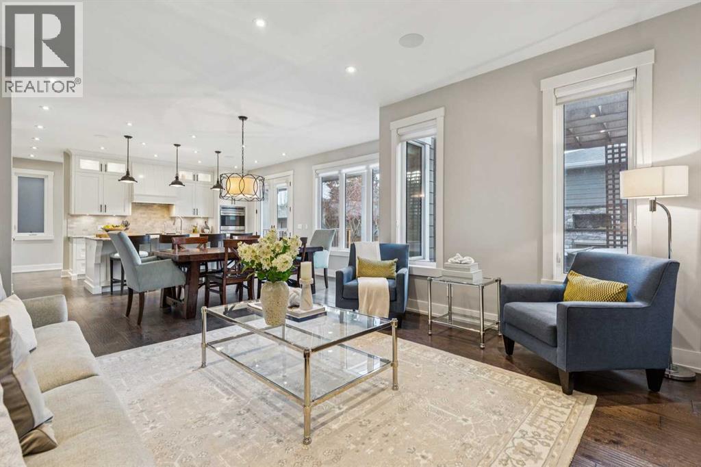 Single Family House for Sale in   Avenue SW Elboya Calgary 