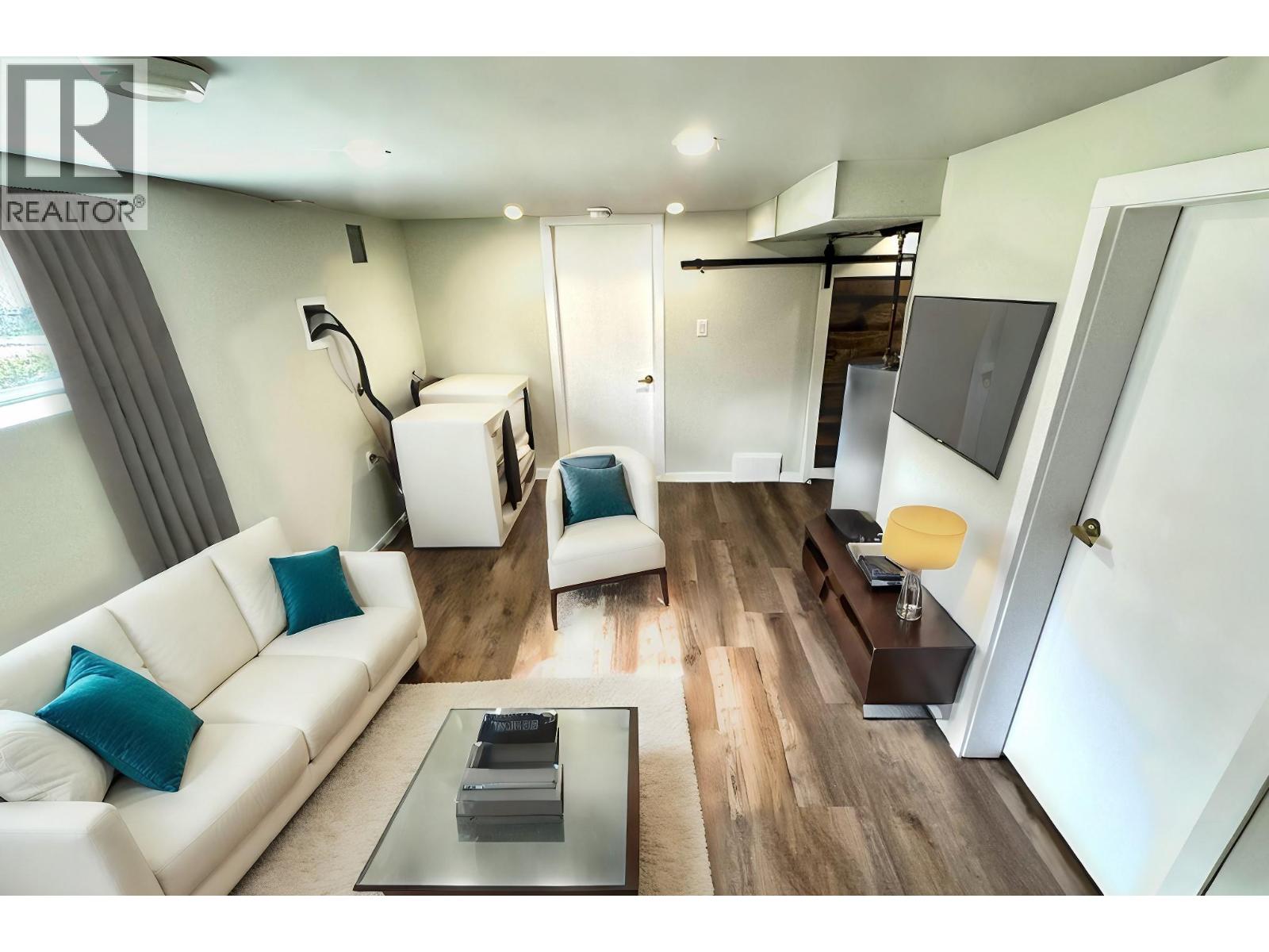  1021 Willow Street, Okanagan Falls