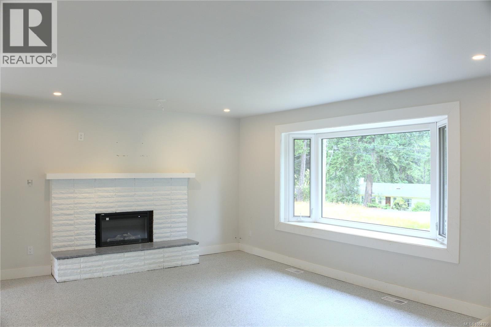 2298 Calais Rd, Duncan