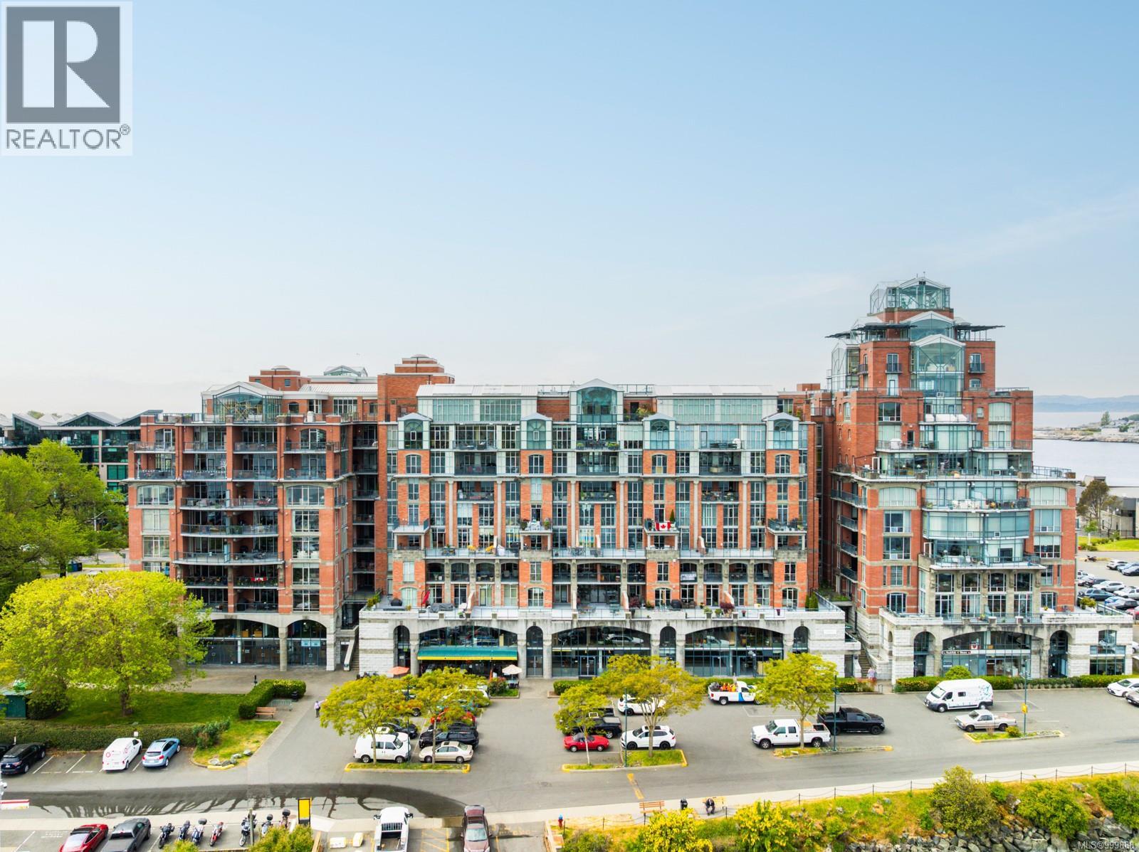 821 21 Dallas Rd, Victoria