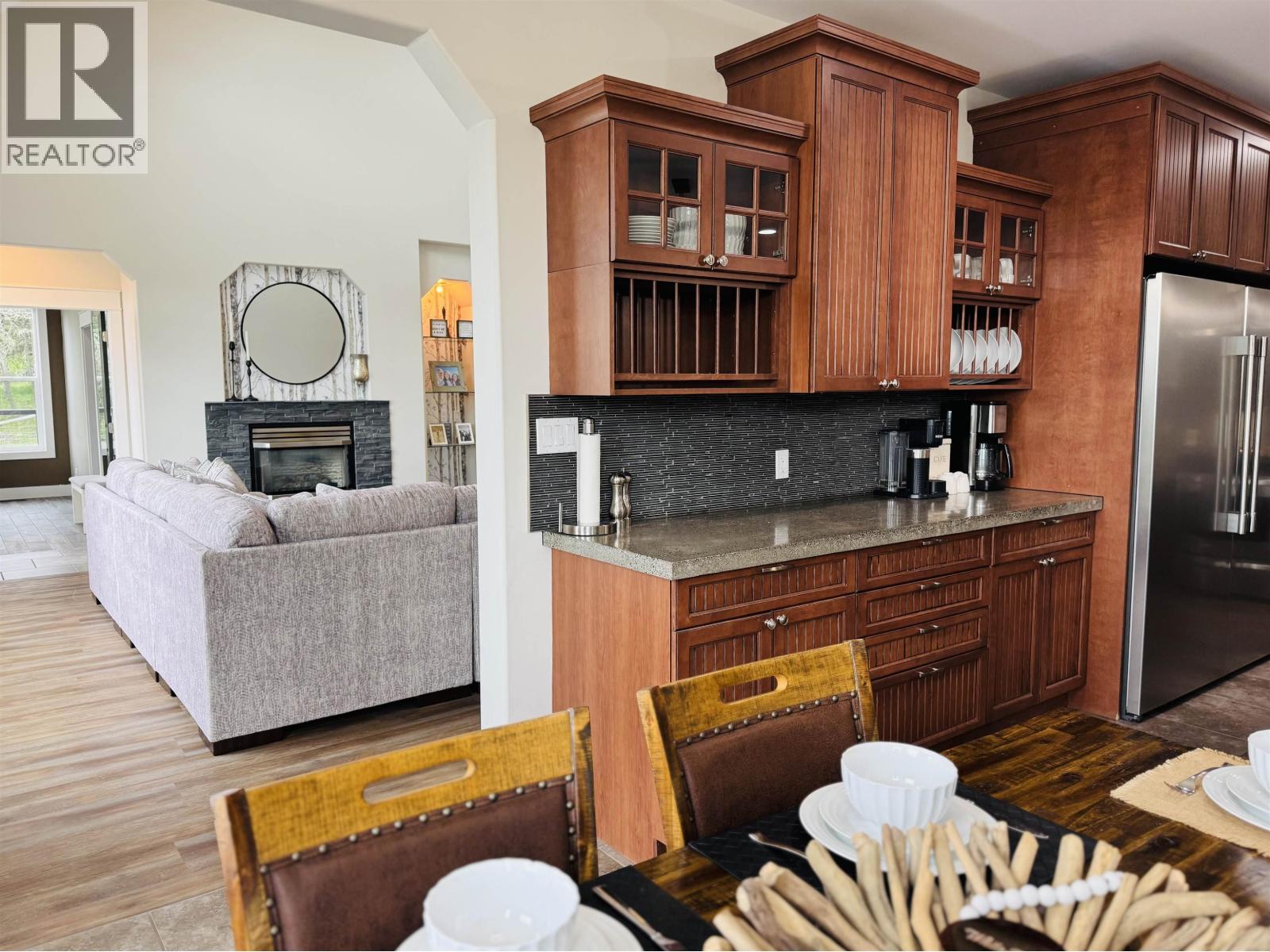 1731 MACGREGOR DRIVE - 13