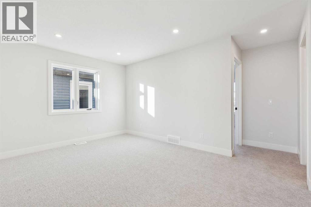 120 Quartz Crescent, Cochrane