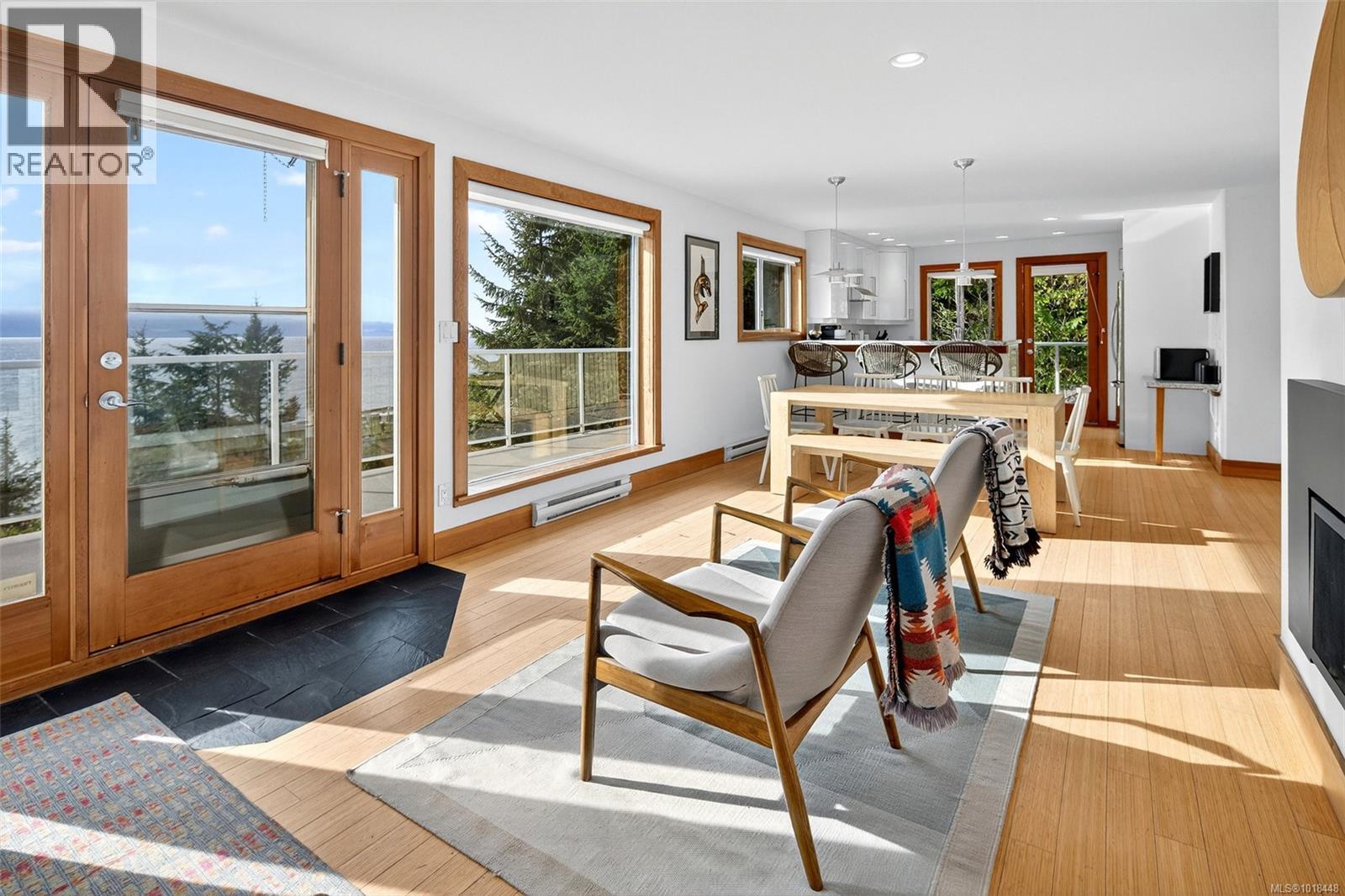  2594 Seaside Drive, Sooke