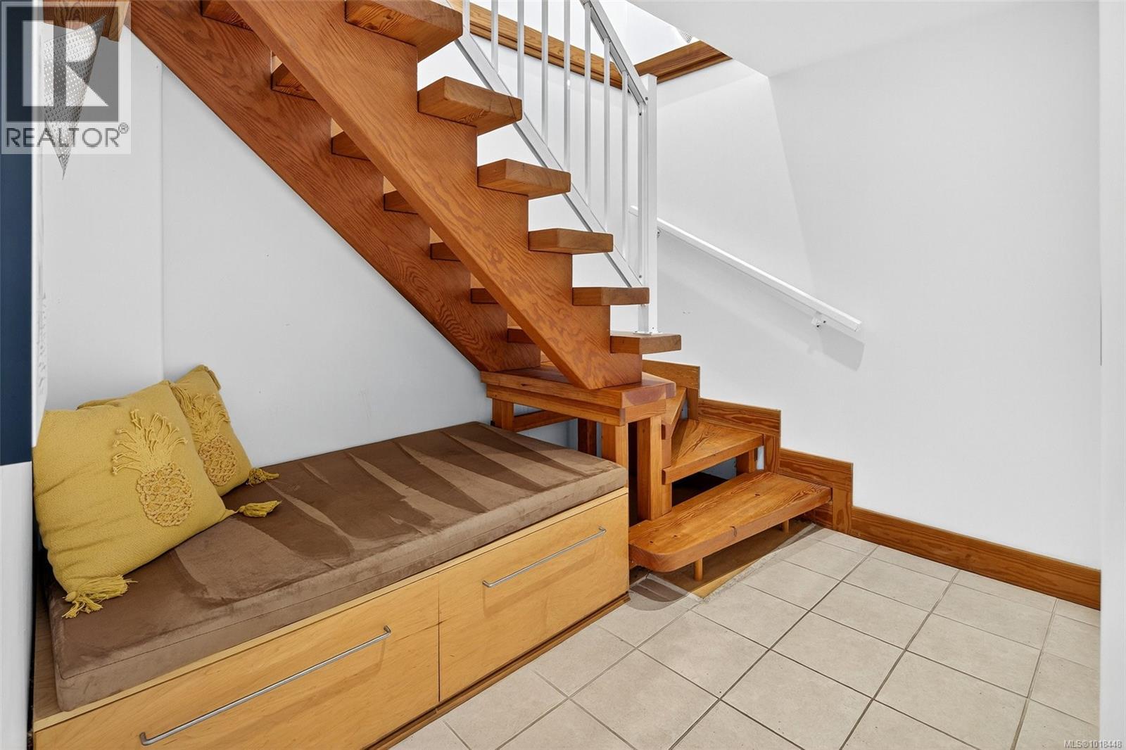  2594 Seaside Drive, Sooke