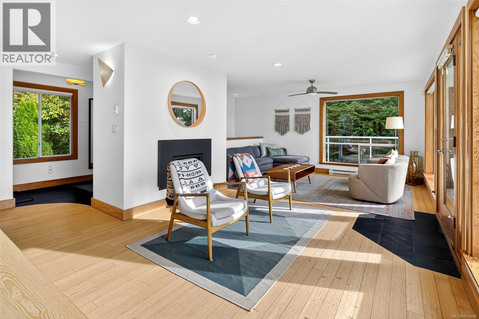  2594 Seaside Drive, Sooke