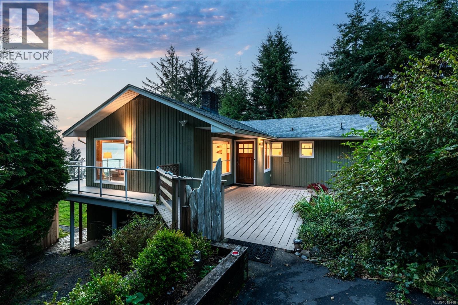  2594 Seaside Drive, Sooke