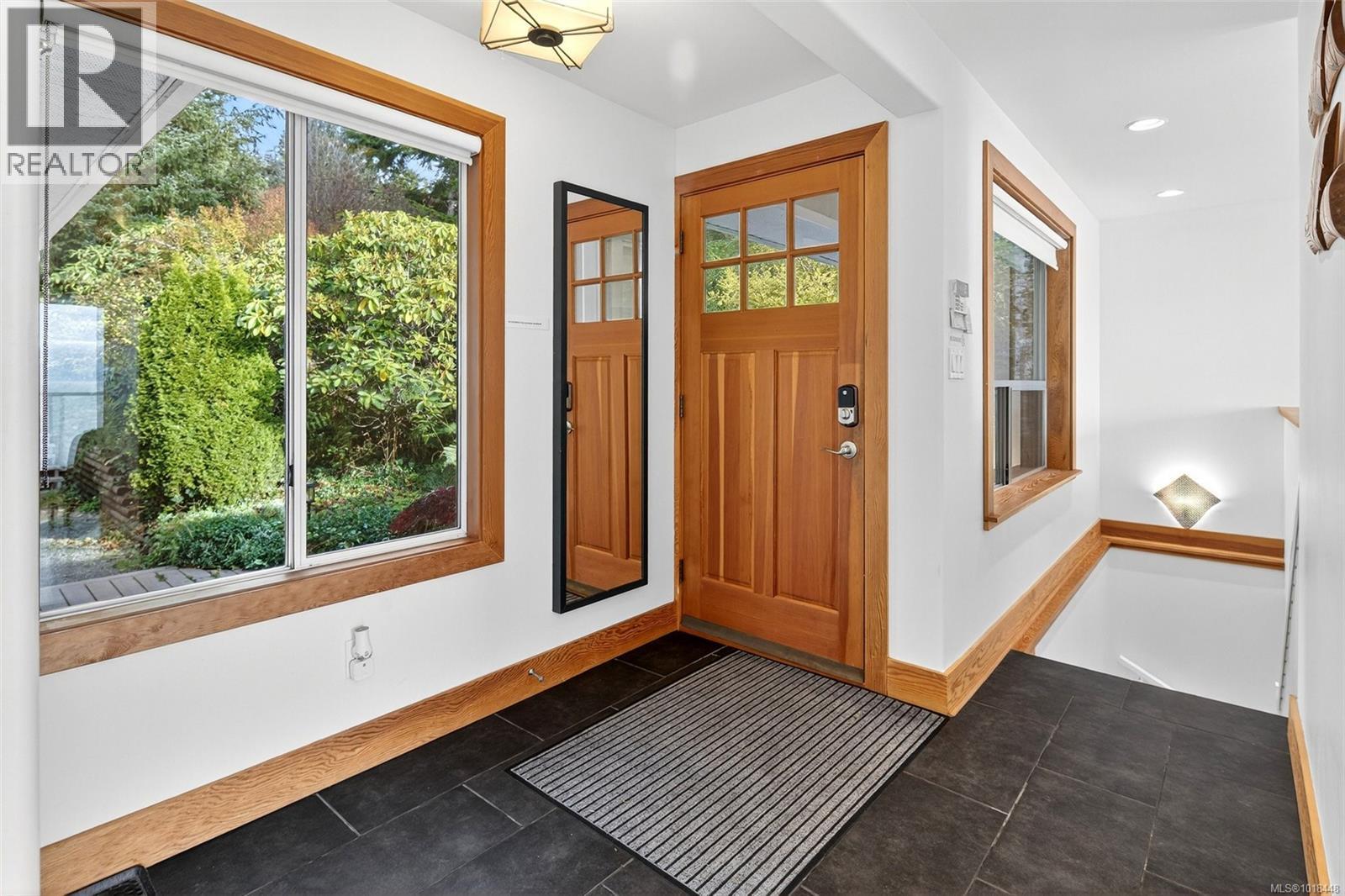  2594 Seaside Drive, Sooke