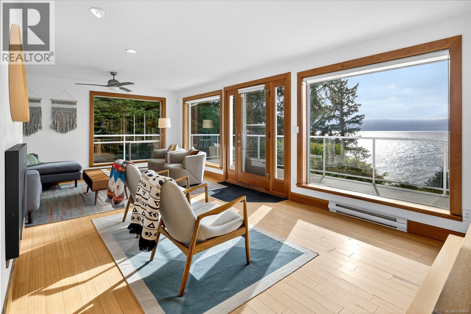  2594 Seaside Drive, Sooke
