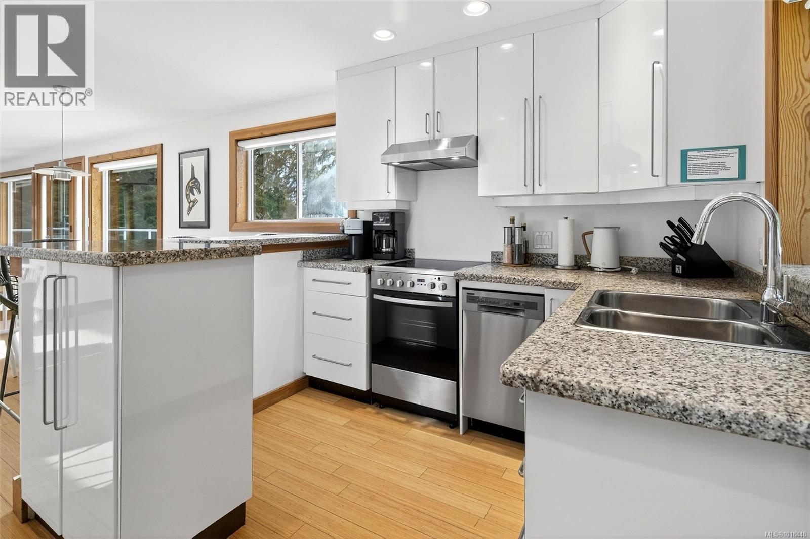  2594 Seaside Drive, Sooke