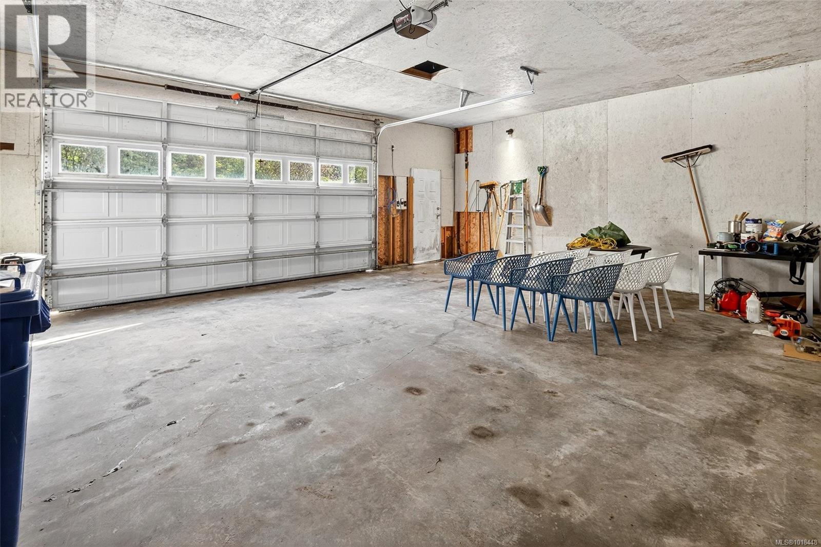  2594 Seaside Drive, Sooke