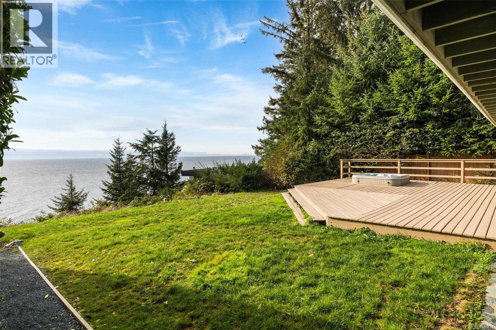  2594 Seaside Drive, Sooke