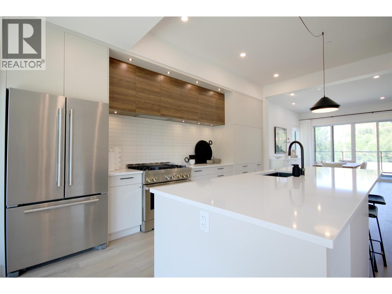 #3 7920 Kidston Road - 6