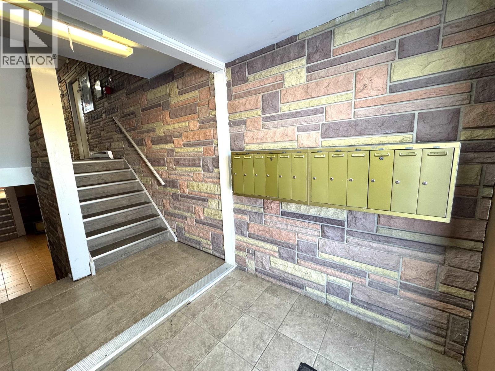 105 9807 104 AVENUE, Fort St. John