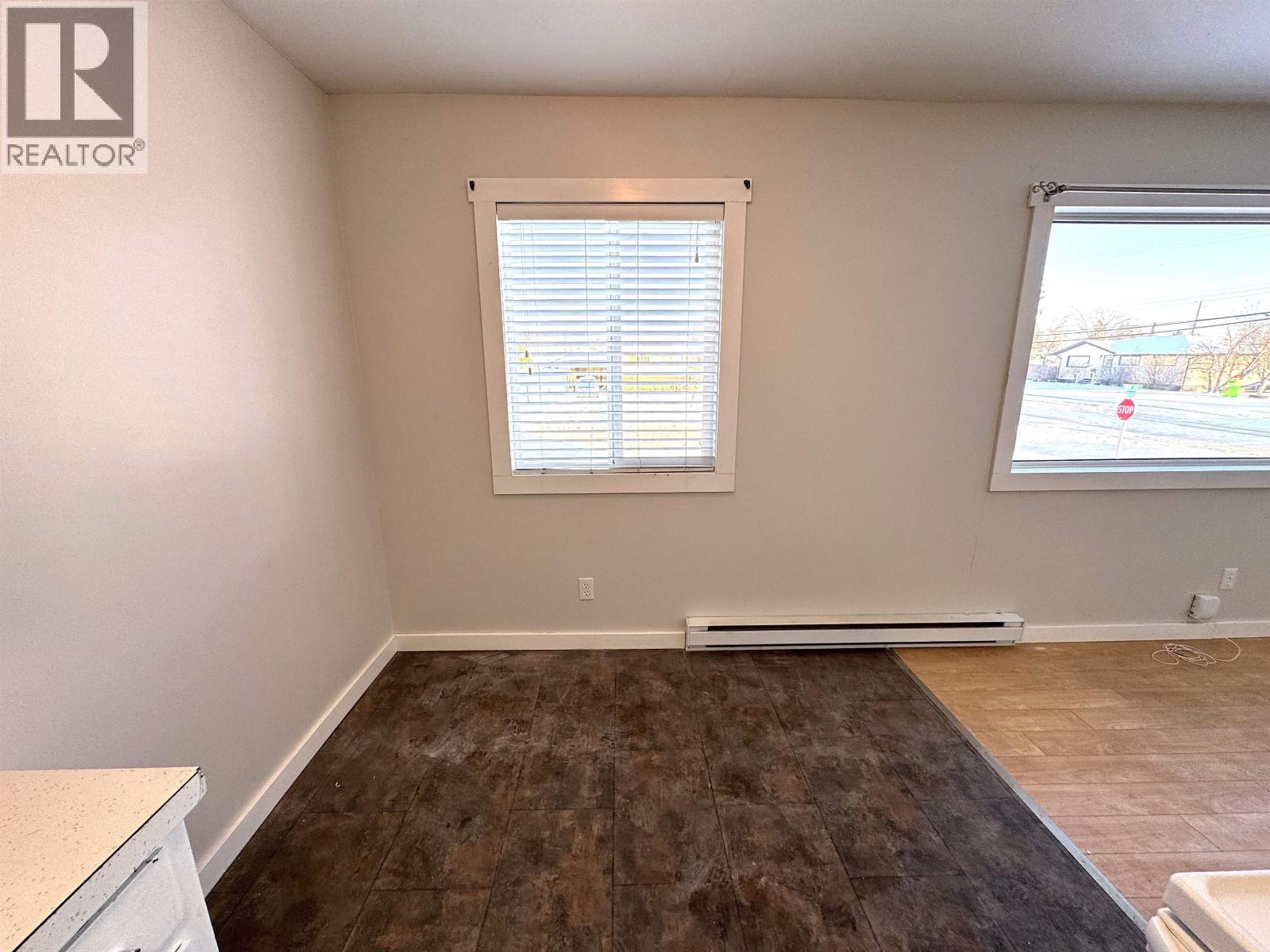 105 9807 104 AVENUE, Fort St. John