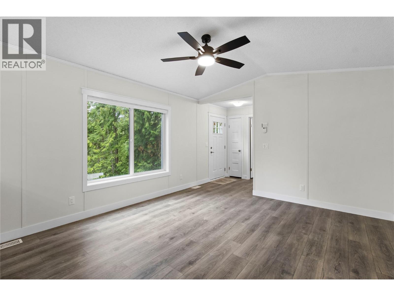 5161 63rd Avenue NE Unit# 31, Salmon Arm