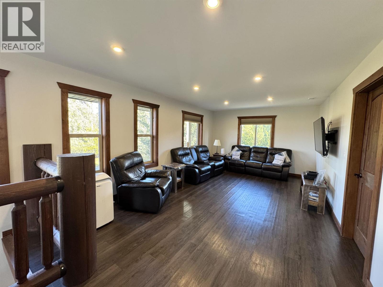 1495 KING ROAD, Valemount