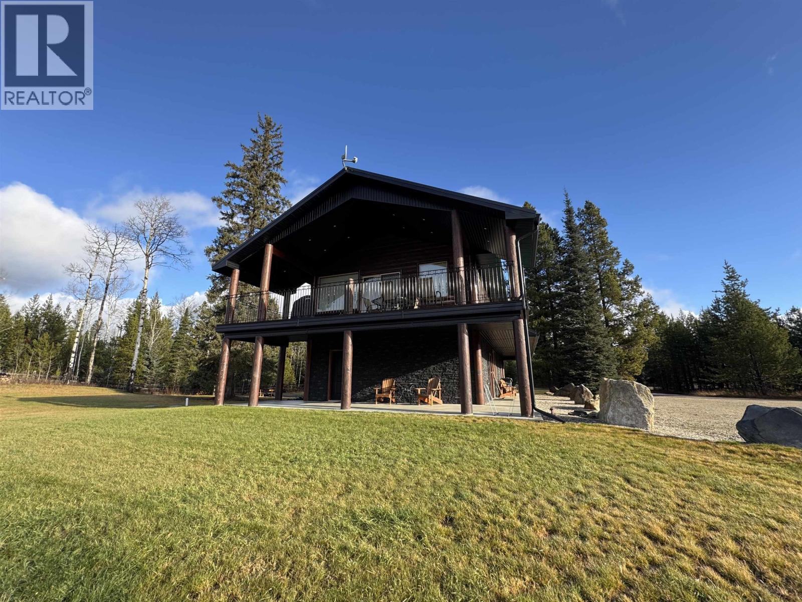 1495 KING ROAD - 3