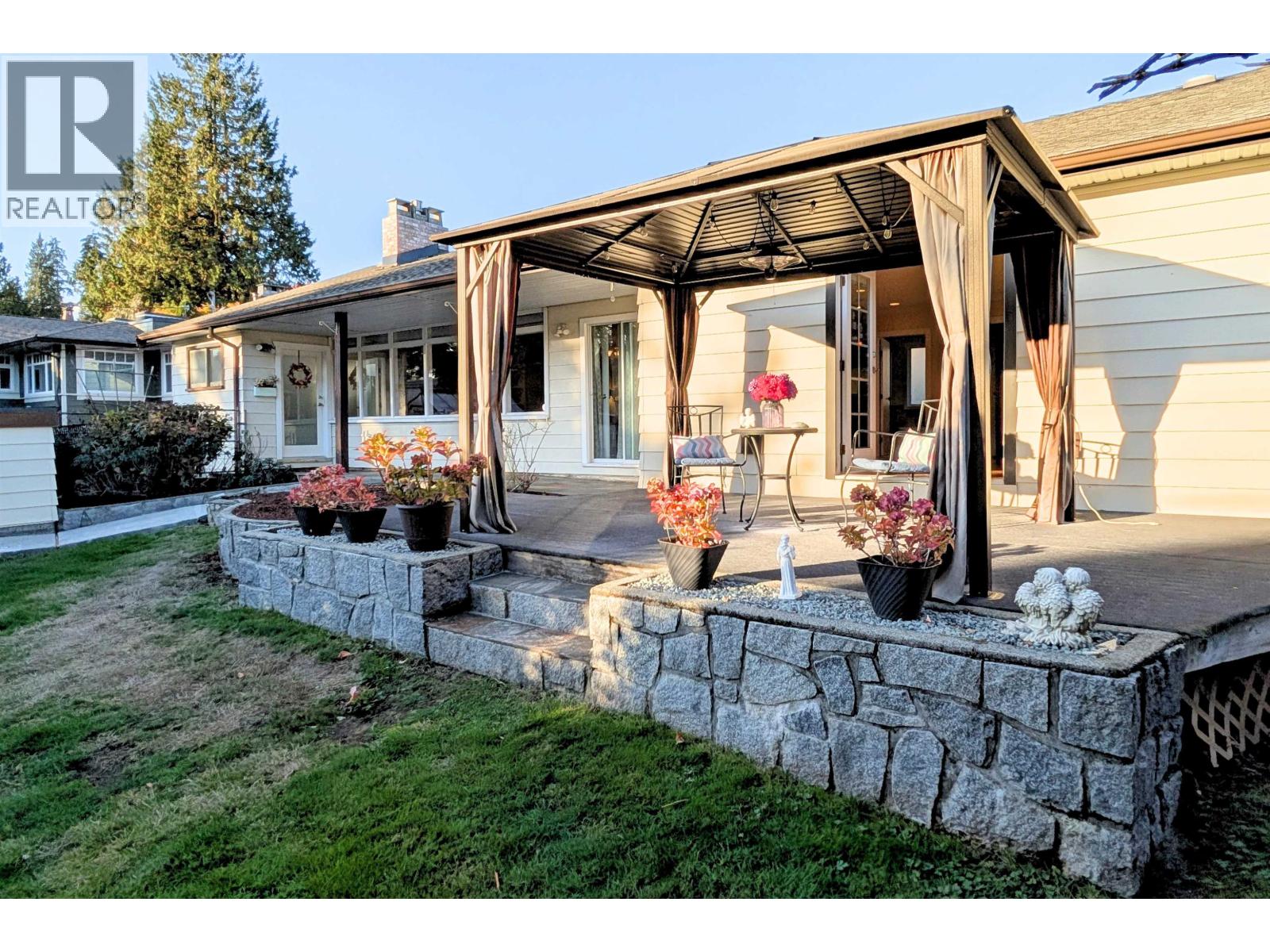 715 KILKEEL PLACE, North Vancouver