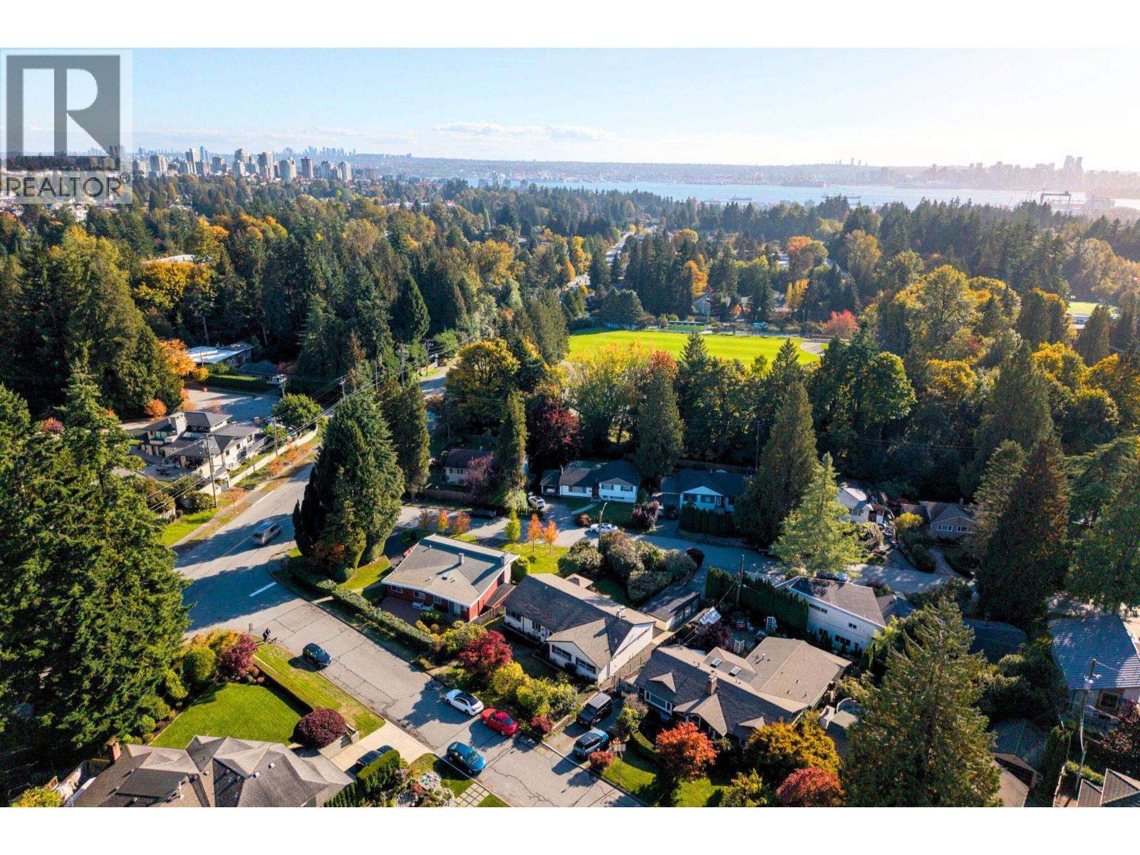 715 KILKEEL PLACE, North Vancouver