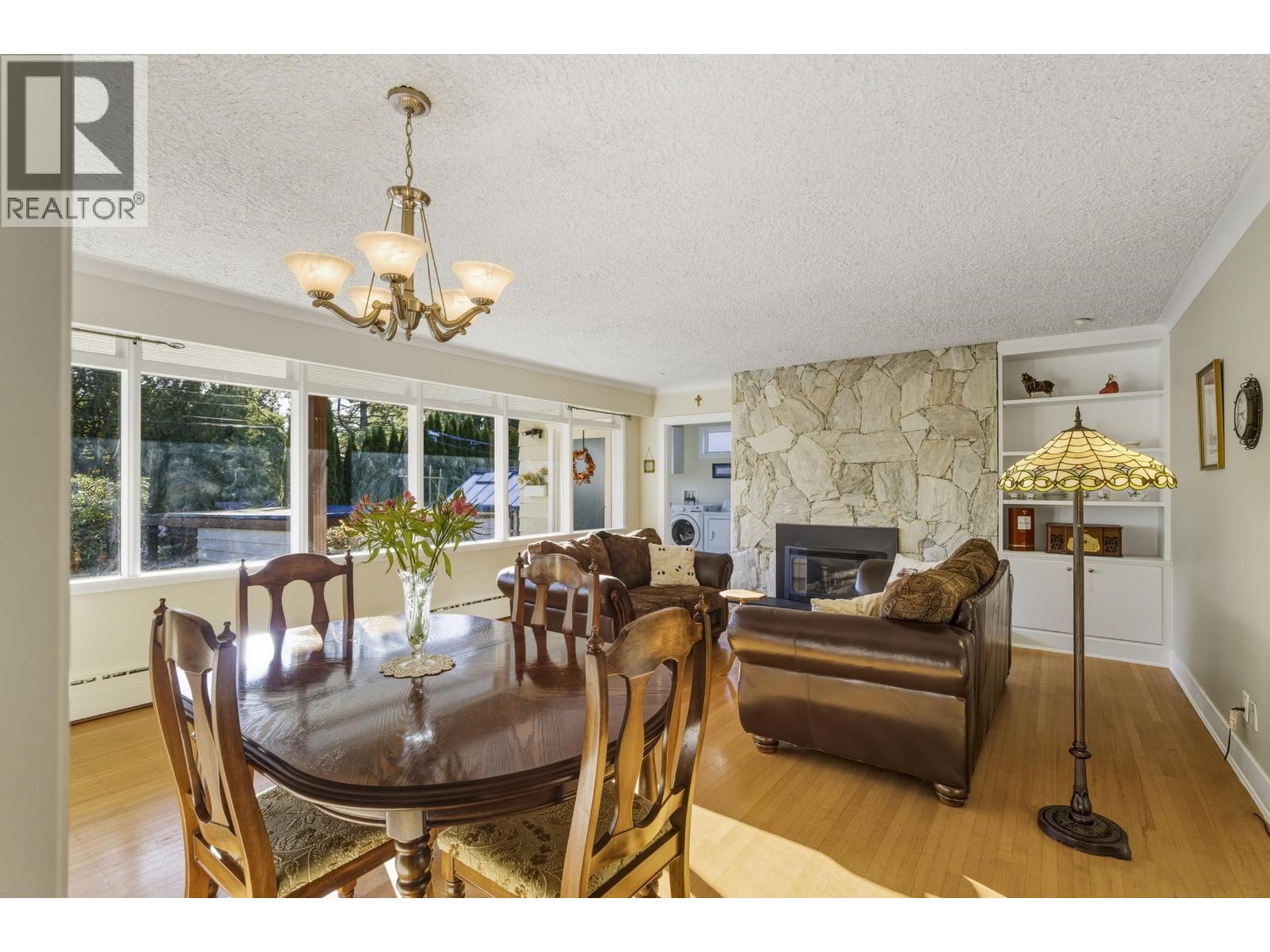 715 KILKEEL PLACE, North Vancouver