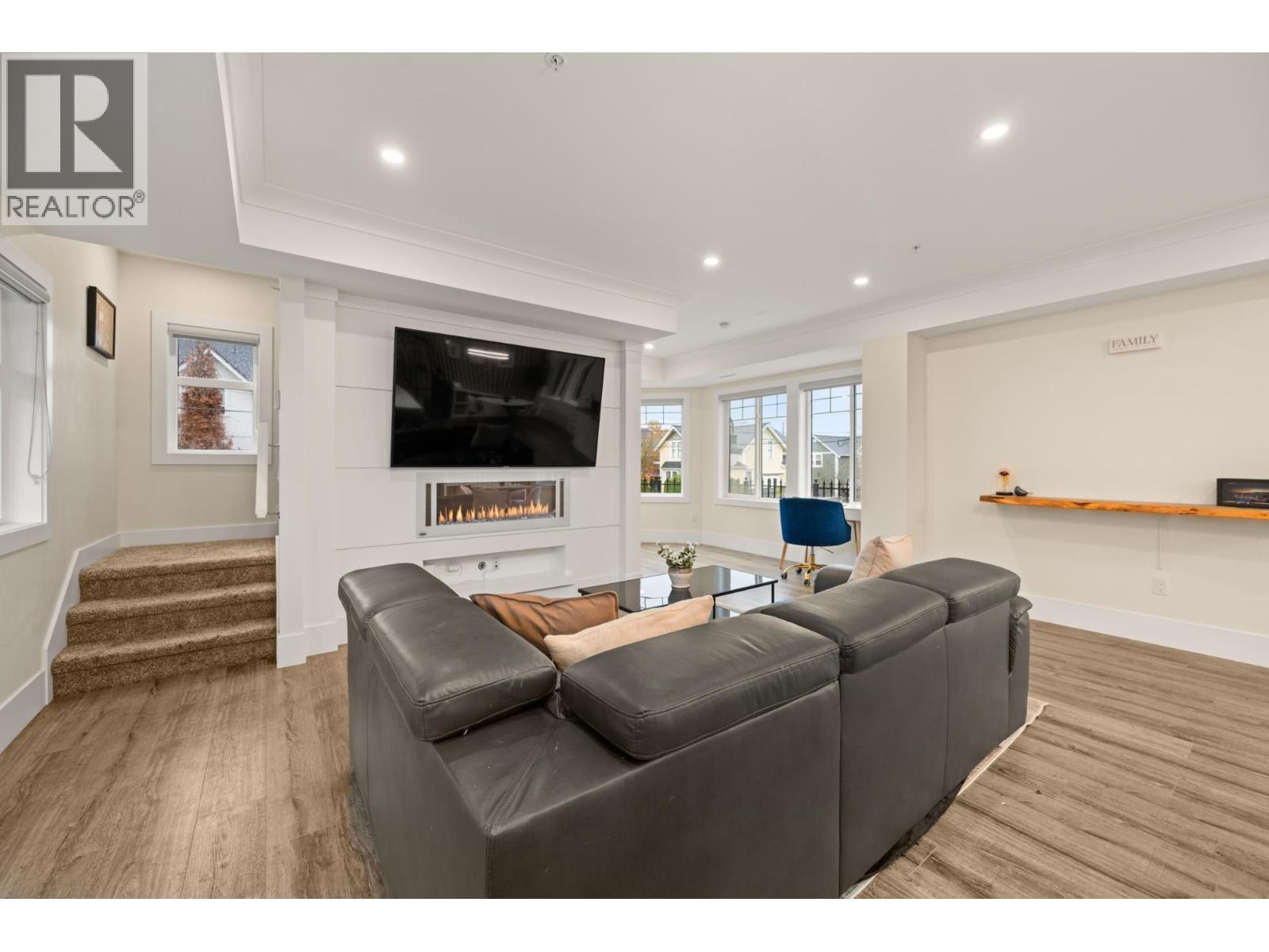 4931 47A AVENUE Avenue, Ladner