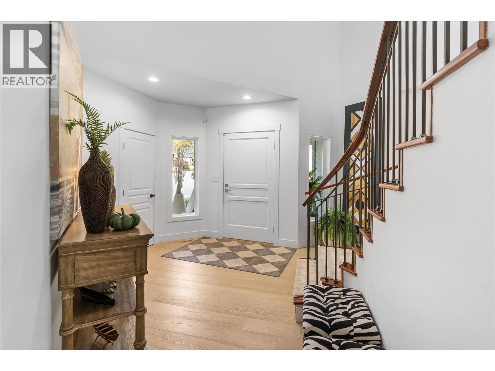  2075 Lillooet Court, Kelowna