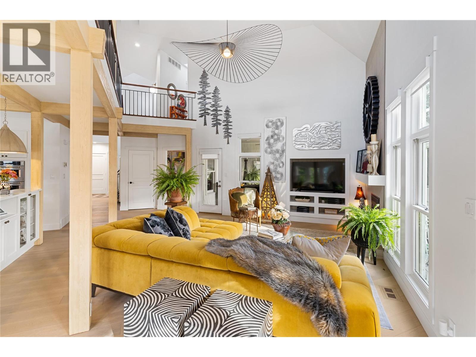  2075 Lillooet Court, Kelowna