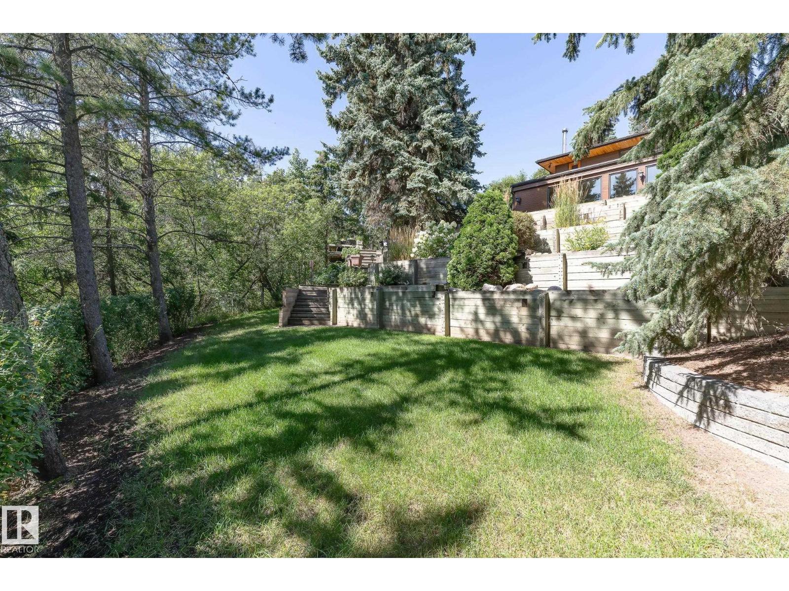 8 VALLEYVIEW PT NW, Edmonton