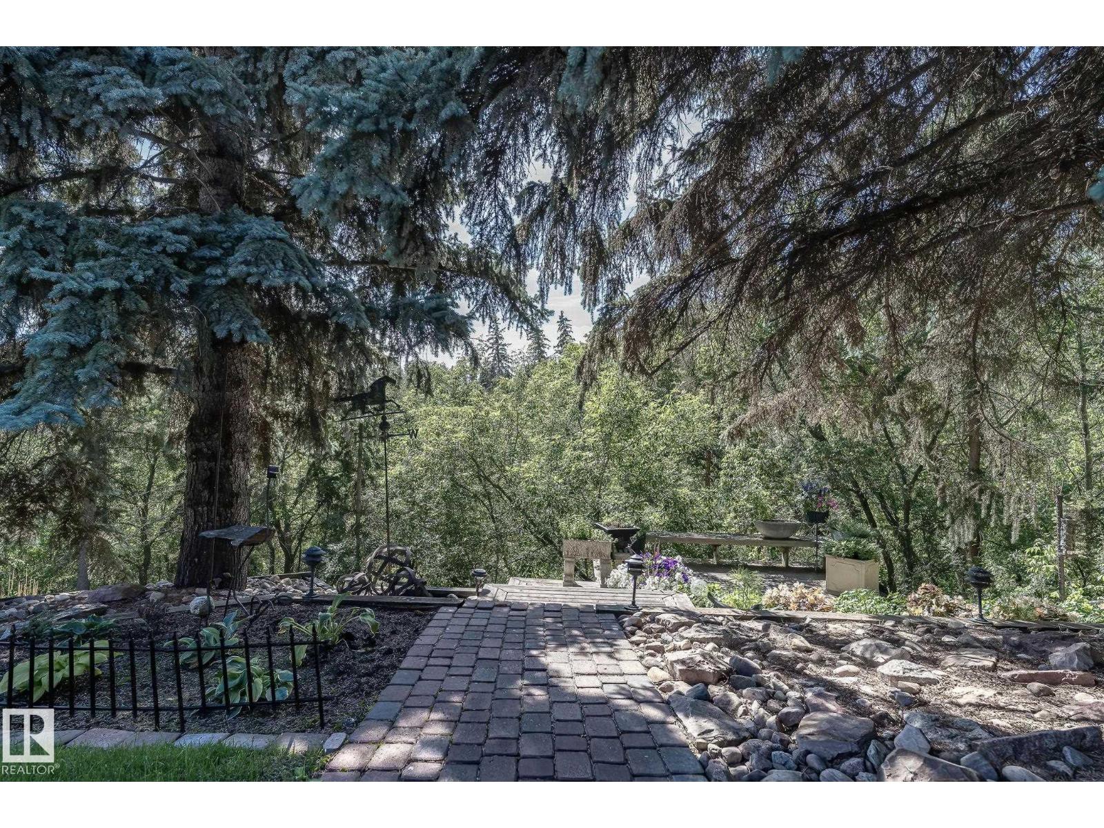 8 VALLEYVIEW PT NW, Edmonton