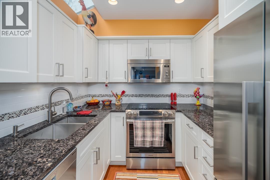 5632 16 AVENUE, Delta