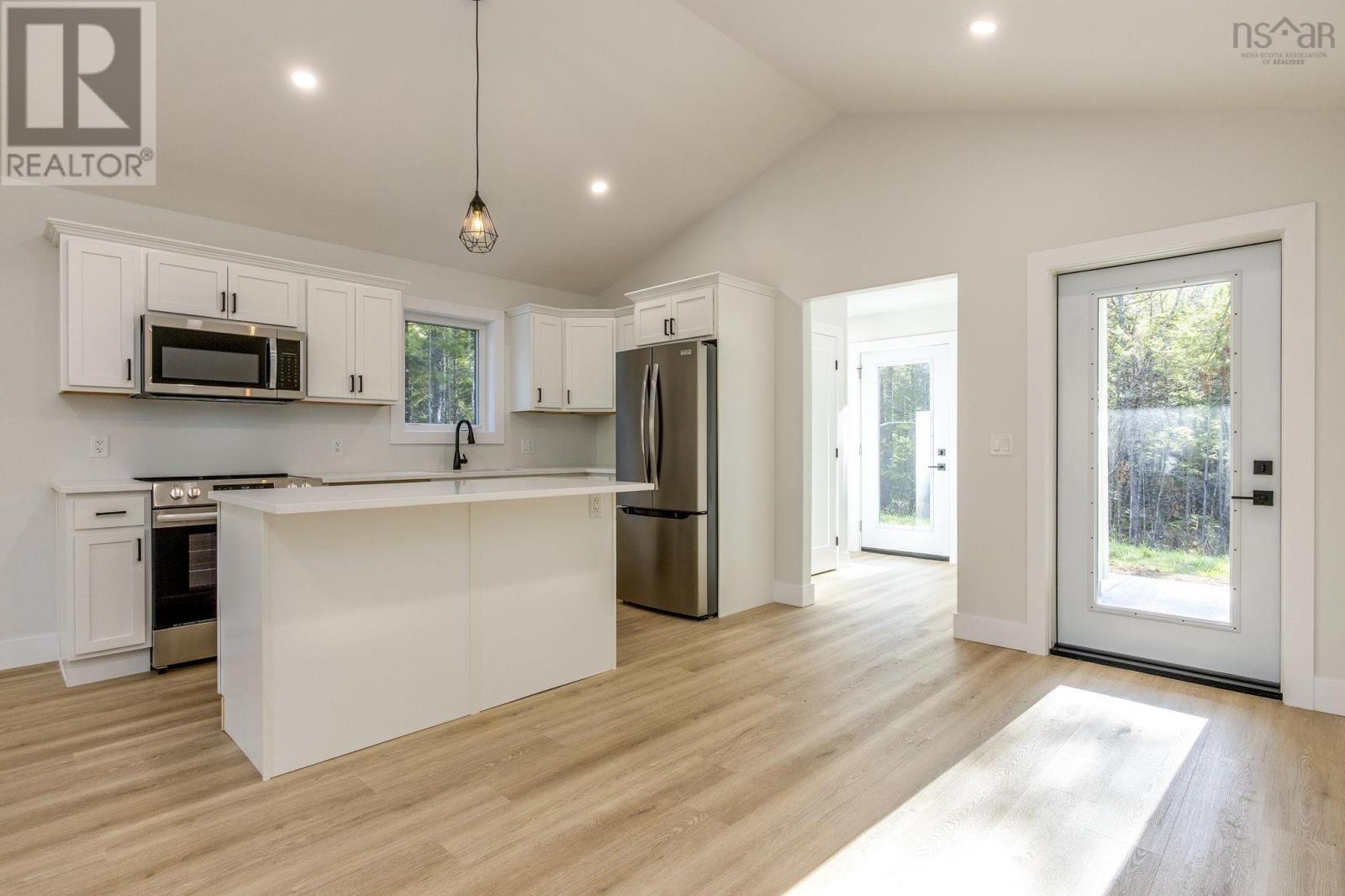 Property 11 of 41 of 43 Summit Ridge Road