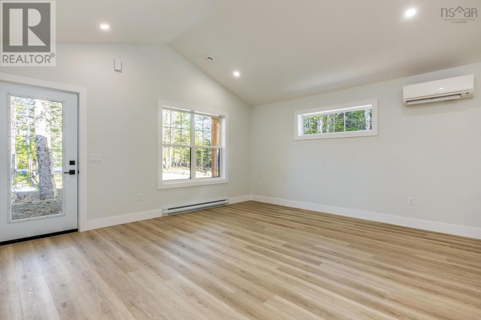 Property 22 of 41 of 43 Summit Ridge Road